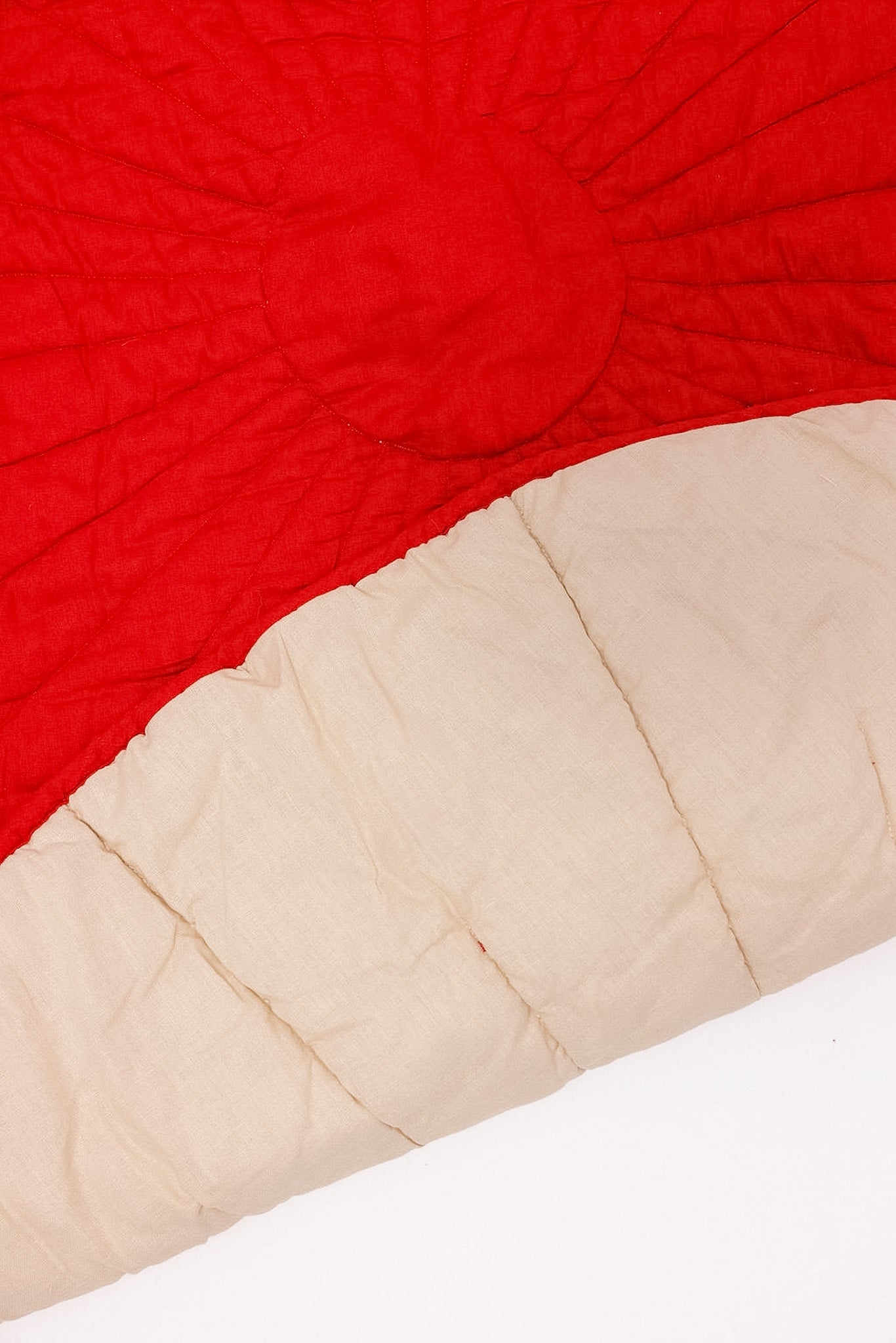 Cherry/Sparrow - Linen Quilted Playmat - Image 2